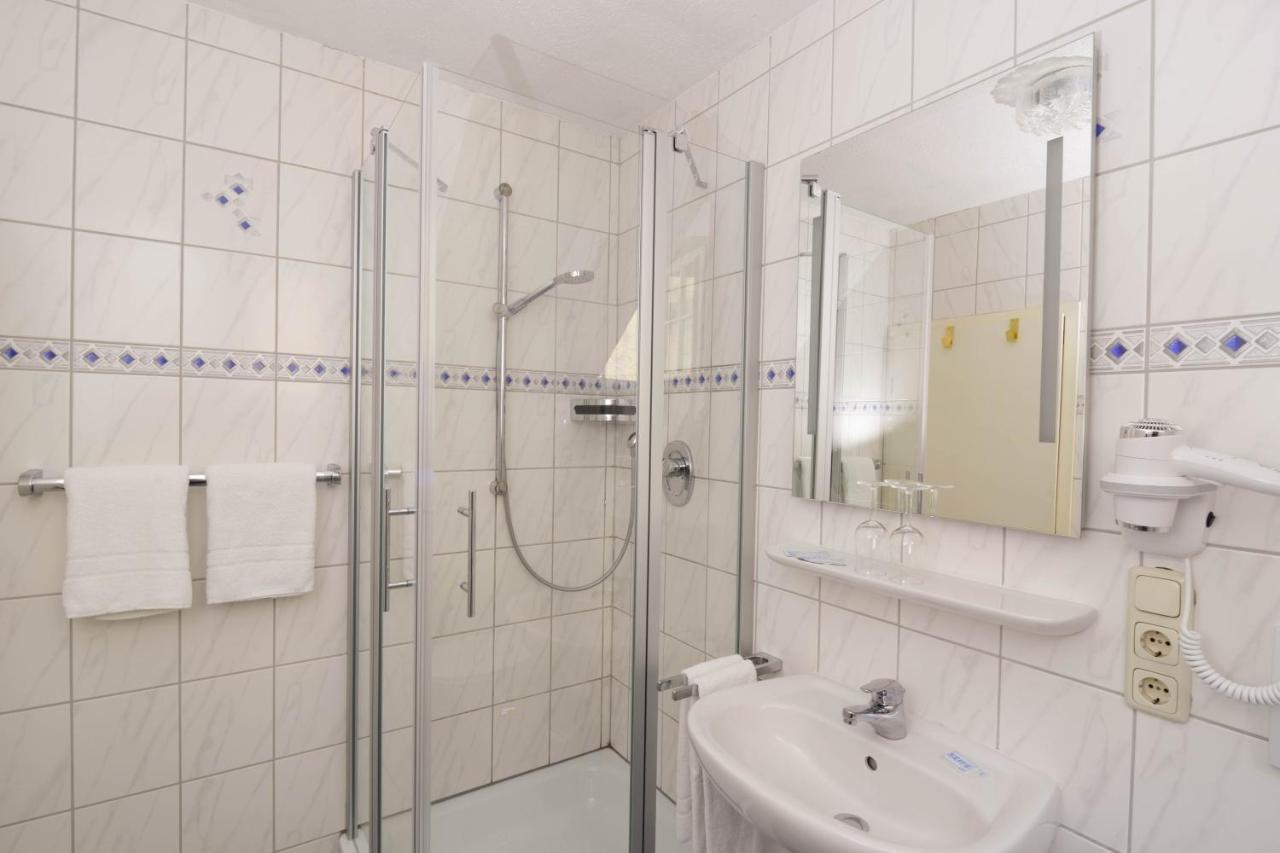 Hotel Klostermuehle Siebenborn Maring-Noviand Экстерьер фото
